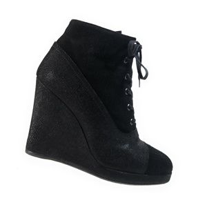 Stuart Weitzman Suede Stingray Wedge Booties 7 M